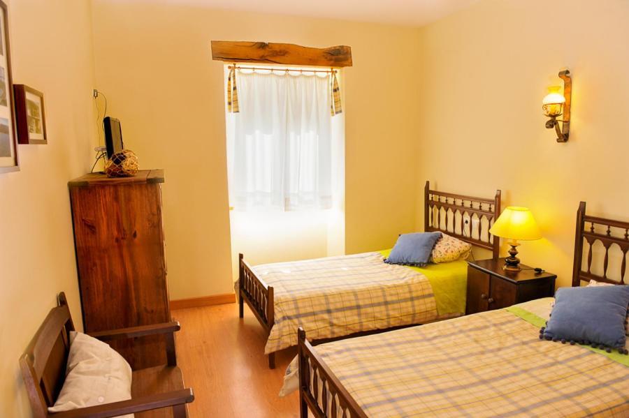 Conjunto Entre Acebos Guest House Sotillo de Sanabria ภายนอก รูปภาพ