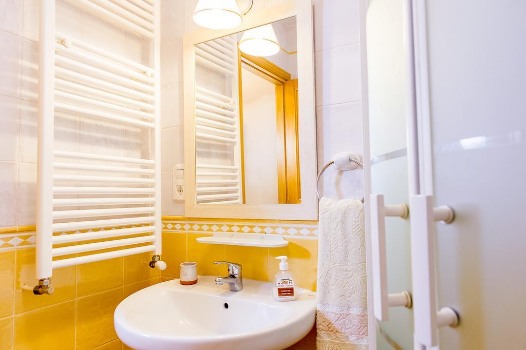 Conjunto Entre Acebos Guest House Sotillo de Sanabria ภายนอก รูปภาพ
